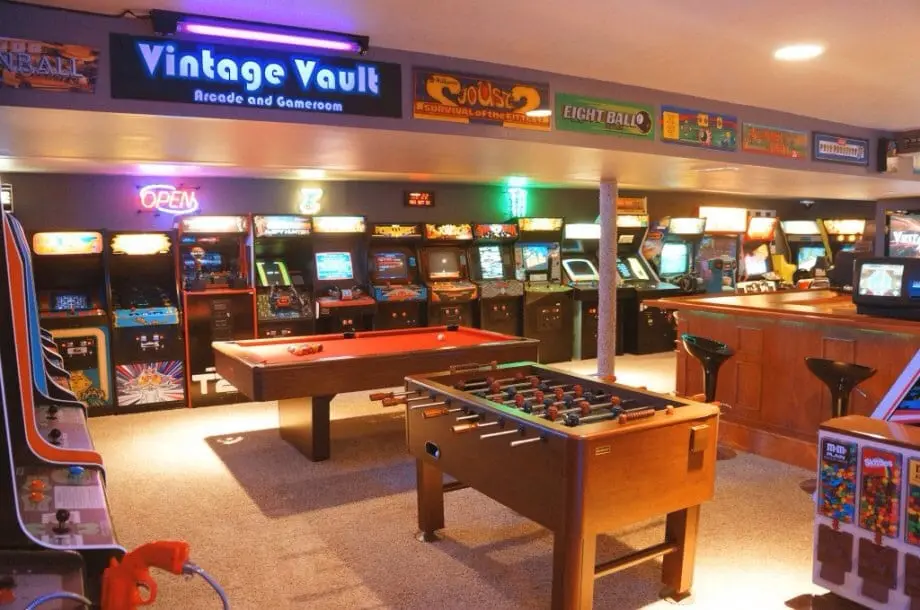 The Golden Age of Pixels: Remembering the 90s Arcade Scene 29 The Golden Age of Pixels: Remembering the 90s Arcade Scene 29