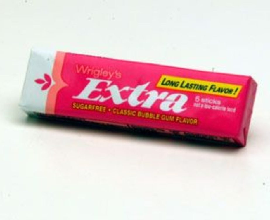 Dark Pink Extra Gum