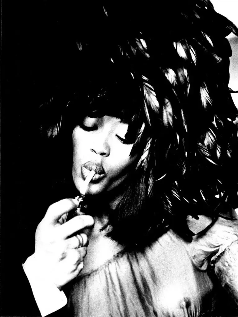 Naomi Campbell by Pamela Hanson for Vogue Italia Magazine - July 1994 1