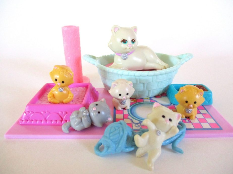 When Littlest Pet Shop Toys Still Looked Like Real Animals (I called