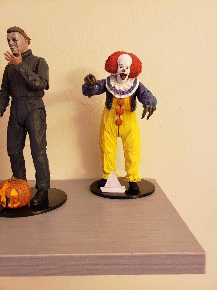 kotobukiya pennywise figure