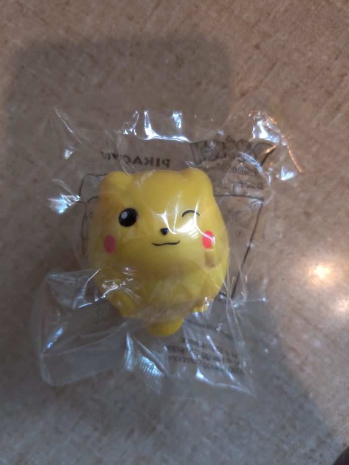 Pokemon themed spinning tops from Kellogg's cereal. 33 Pokemon themed spinning tops from Kellogg's cereal. 33