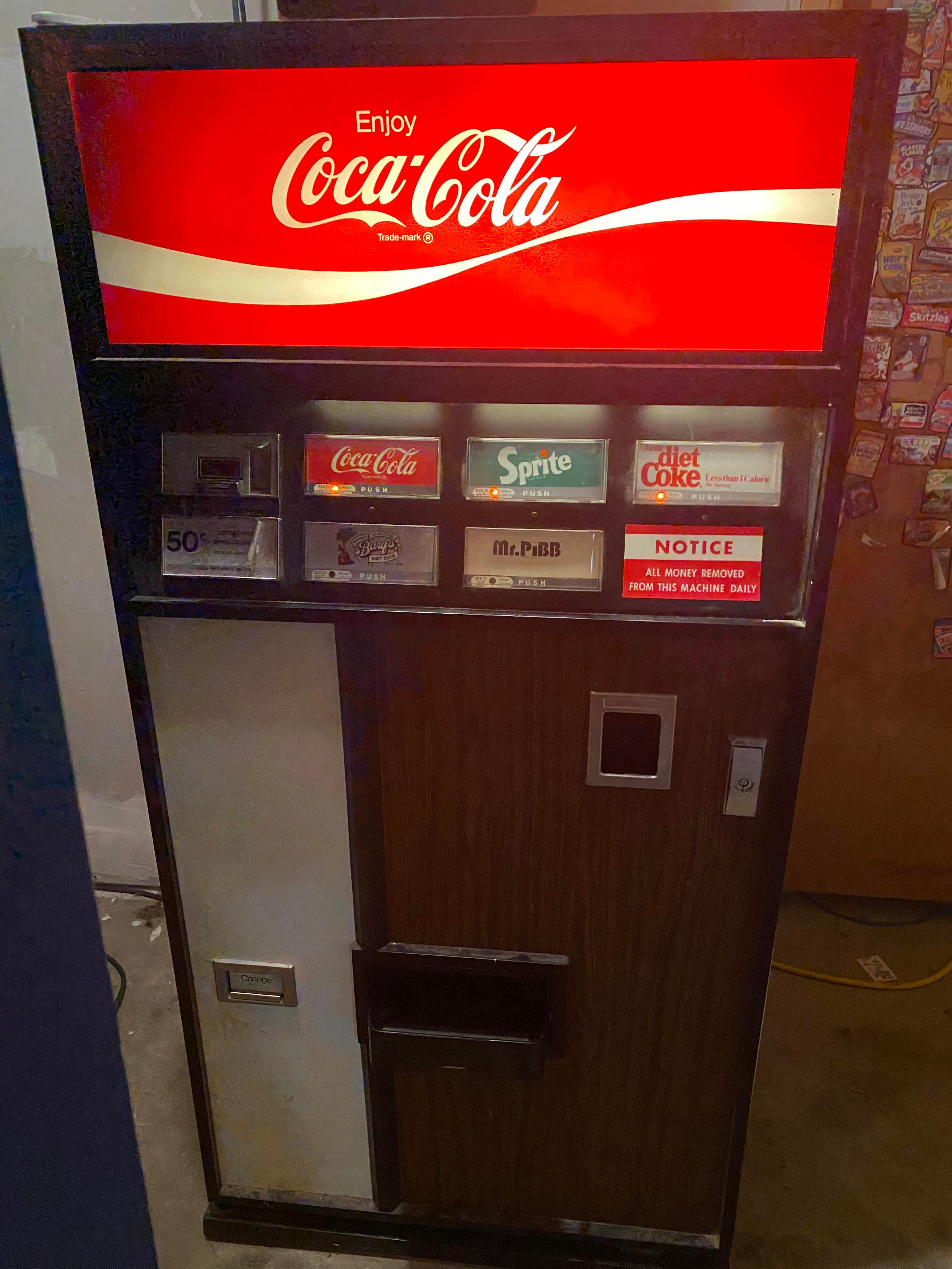 1982 dixie narco coke machine with original labels. - 90kids