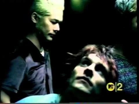Feeder - High [Alternate Video Version with the cast of Can't Hardly Wait] 1
