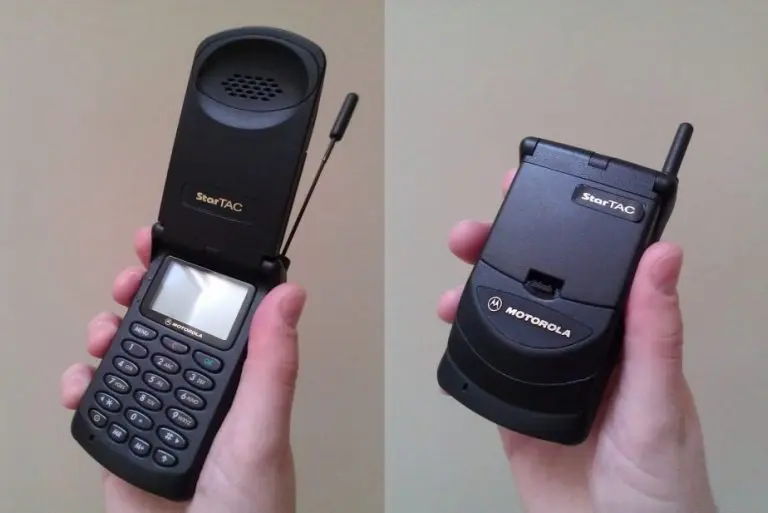 Motorola StarTAC: A Flip Phone Revolution That Still Sparkles 16 Motorola StarTAC: A Flip Phone Revolution That Still Sparkles 16