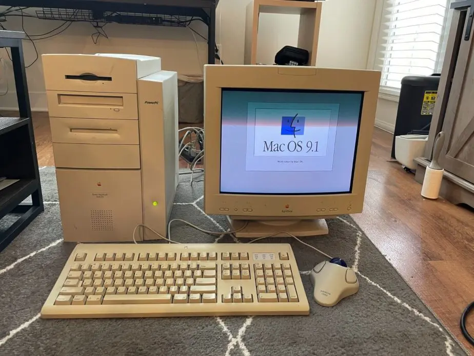 Apple Power Macintosh 9600/300 1 Apple Power Macintosh 9600/300 1