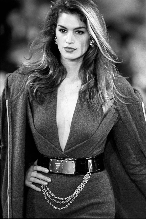 The Supermodels Who Ruled the Runway in the 90s