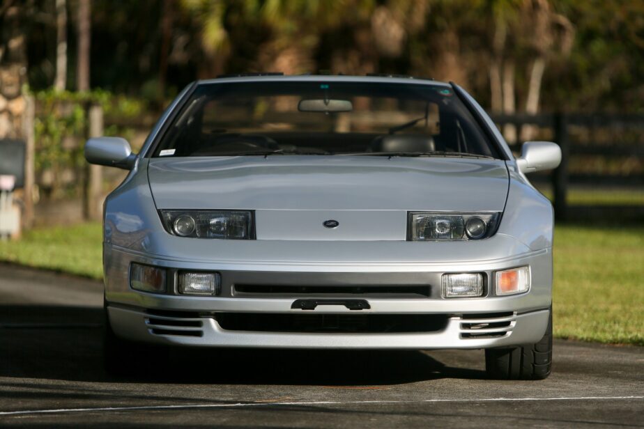 The Legend Lives On: Why the Nissan 300ZX Still Captivates 3 The Legend Lives On: Why the Nissan 300ZX Still Captivates 3