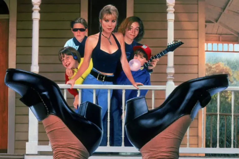 "Don't Tell Mom the Babysitter's Dead": A Nostalgic Dive into '90s Comedy Gold 2 "Don't Tell Mom the Babysitter's Dead": A Nostalgic Dive into '90s Comedy Gold 2