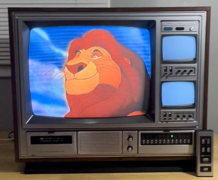 When Three Screens Were Better Than One: The Sampo 9519 Story 2 When Three Screens Were Better Than One: The Sampo 9519 Story 2