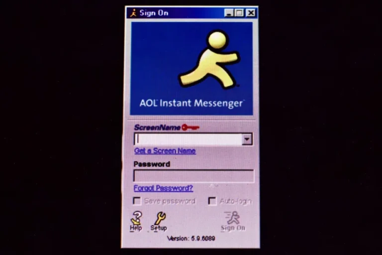 Remember the "Brrr-ring"? Celebrating 28 Years of AOL Instant Messenger 12 Remember the "Brrr-ring"? Celebrating 28 Years of AOL Instant Messenger 12