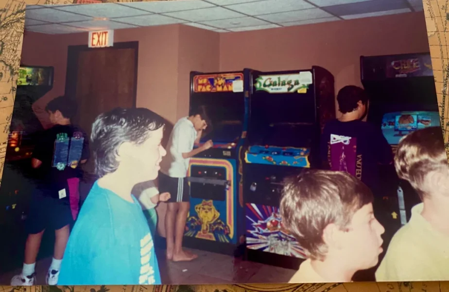 Before Discord & Game Nights: Remembering the Magic of 90s Arcade Meetups 3 Before Discord & Game Nights: Remembering the Magic of 90s Arcade Meetups 3