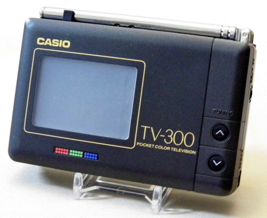 Casio TV-300: Pocket Color TV Throwback 1 Casio TV-300: Pocket Color TV Throwback 1